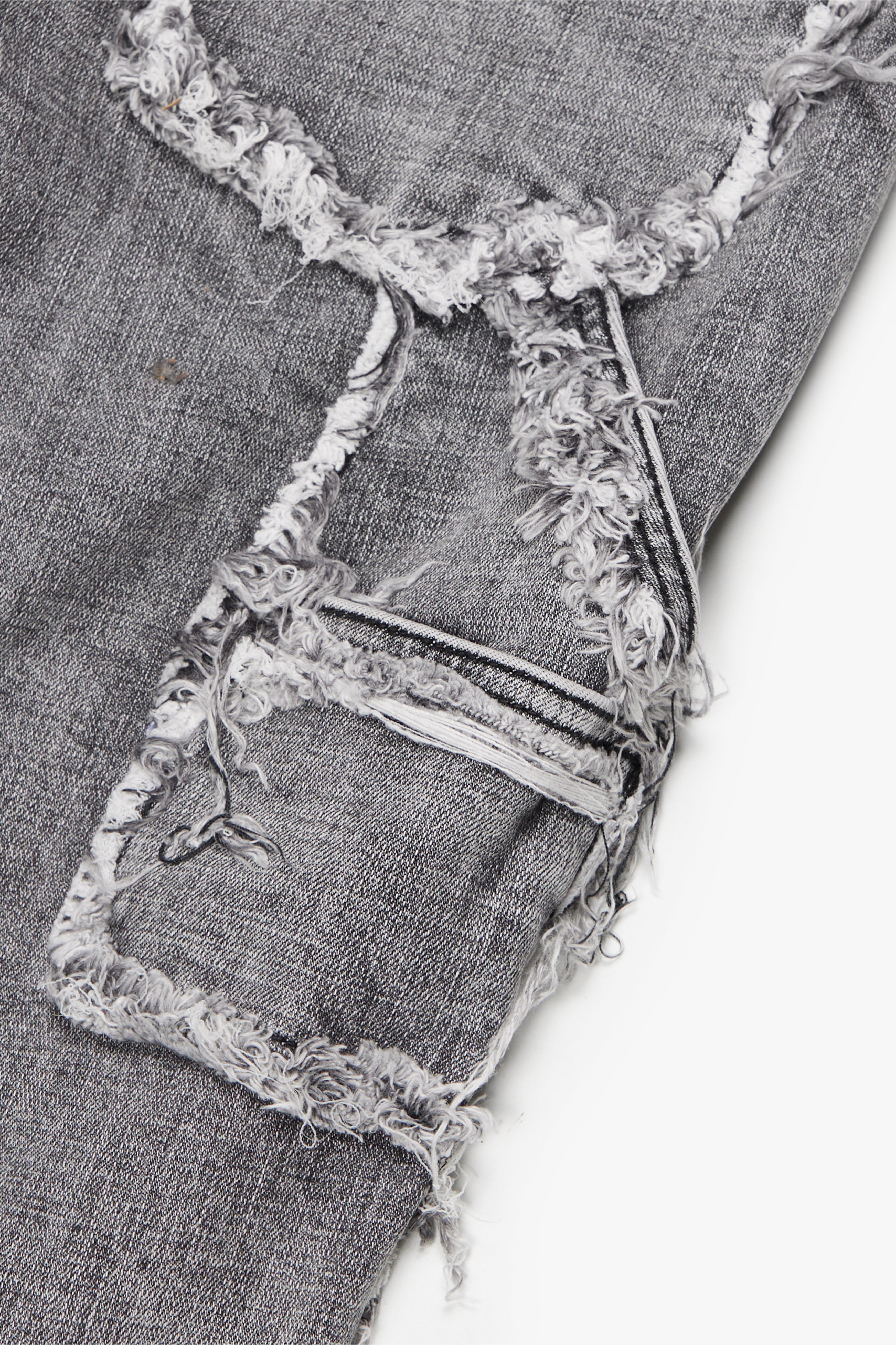 "SKYLINE" GRAY WASHED STACKED FLARE
